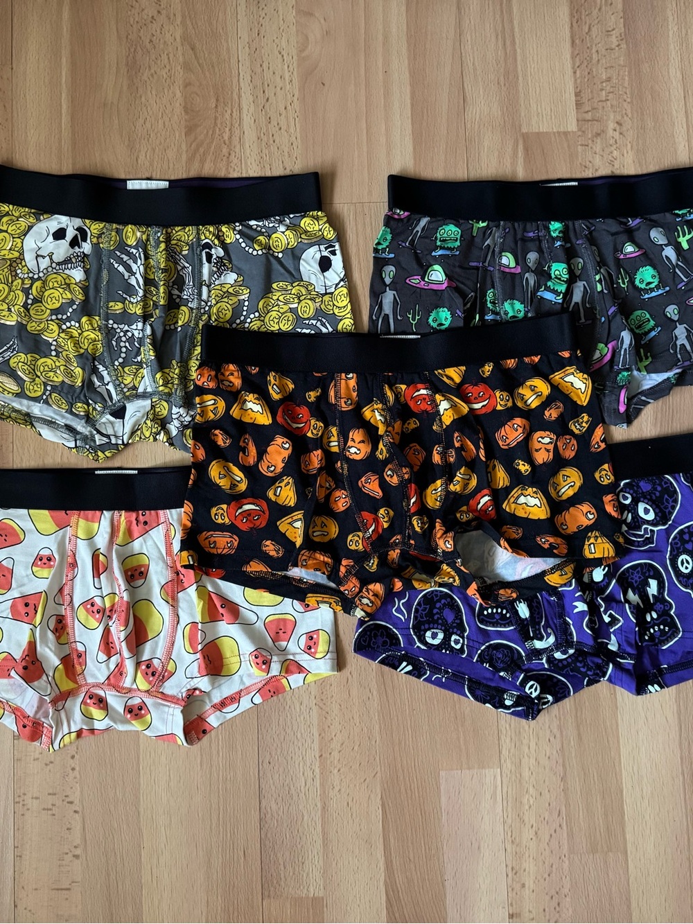 Bundle of 5 MeUndies, “Halloween” Men’s Boxer Briefs, NWOT, Size Small